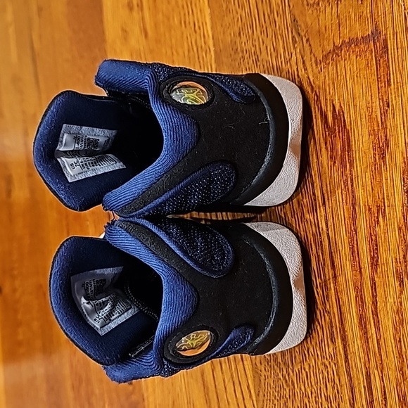 Jordan 13 Retro - Picture 4 of 6